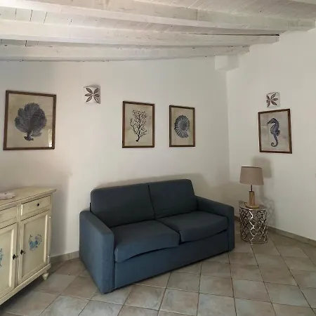 Il Caracolo A Cala Francese