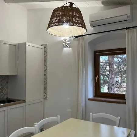 Il Caracolo A Cala Francese * La Maddalena (Sassari)