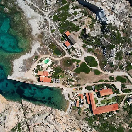 度假居 Il Caracolo A Cala Francese 马达莱纳
